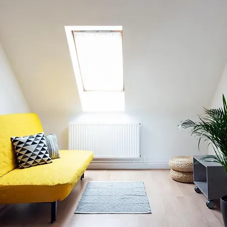Apartman Vár5 *